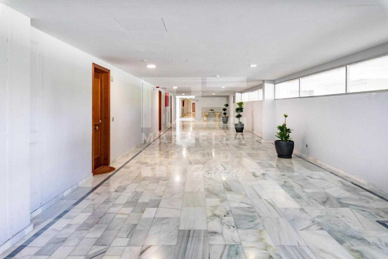 Suite 208, Close To The Beach, 2 Bedroom,Golden Mile Marbella Ngoại thất bức ảnh